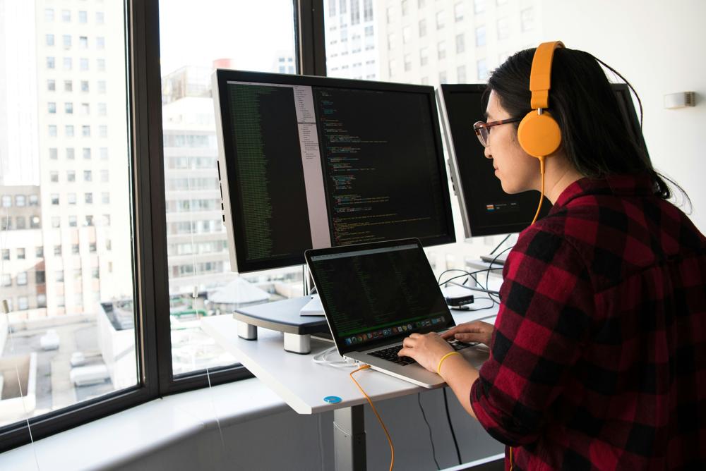 coding workspace-a9b458fa06d143baa12c1f49b7172596.jpg coding workspace